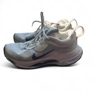 Nike Cream and Black Athletic Shoes